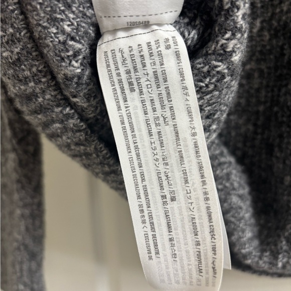 Abercrombie & Fitch Charcoal Crew Neck Sweater - Picture 6 of 6